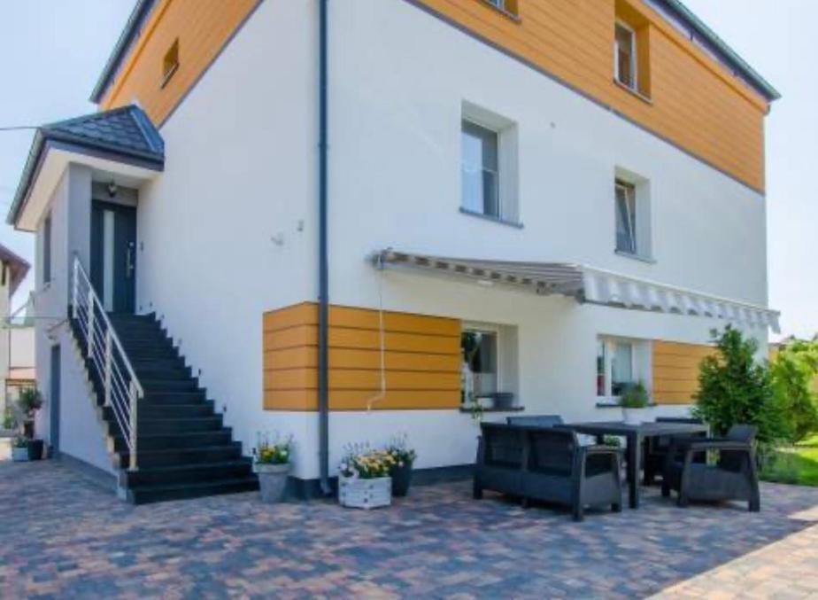 Dobre Chwile Lägenhet Łeba Exteriör bild